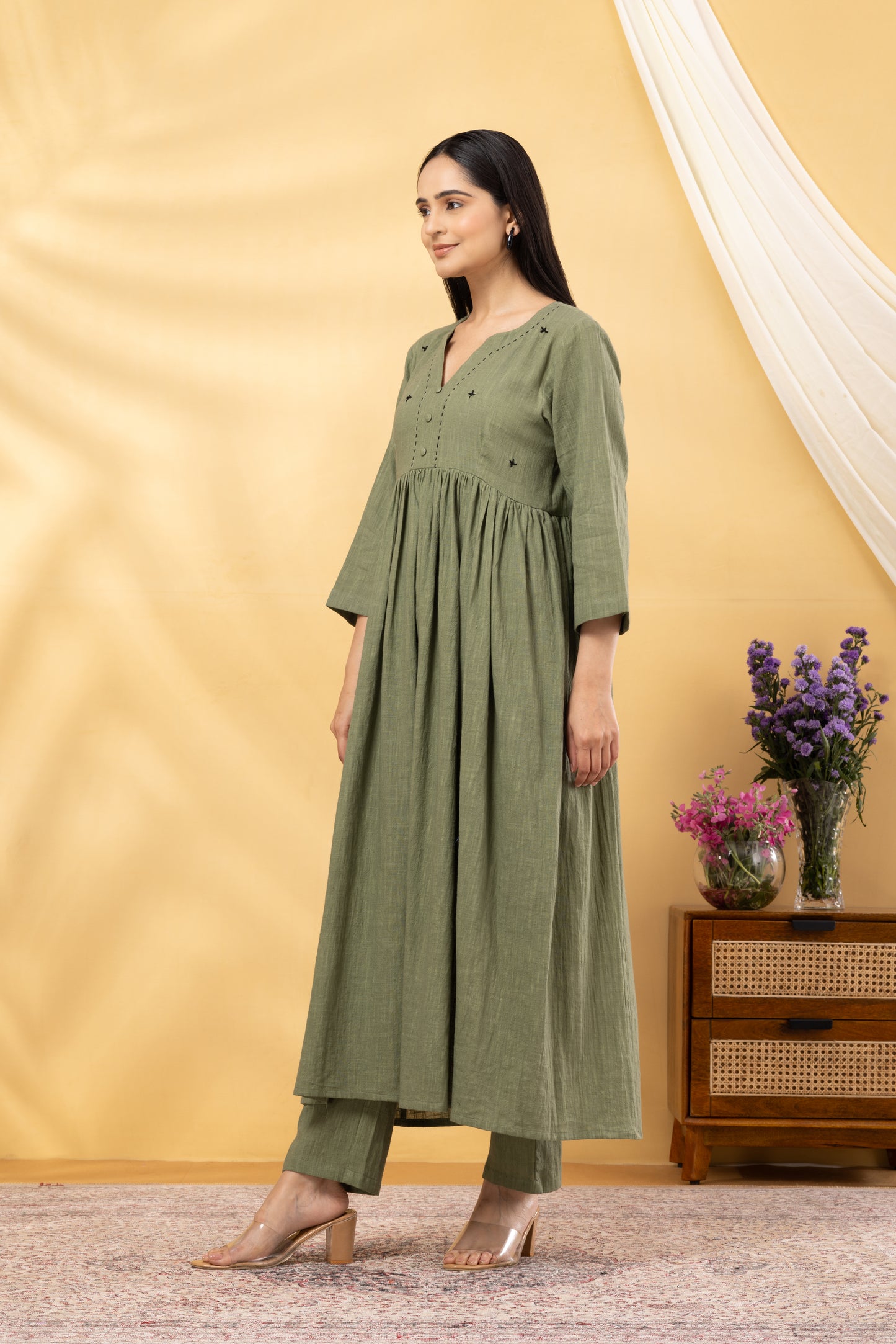 Saadgi Sage Green Gathered Kurta Set