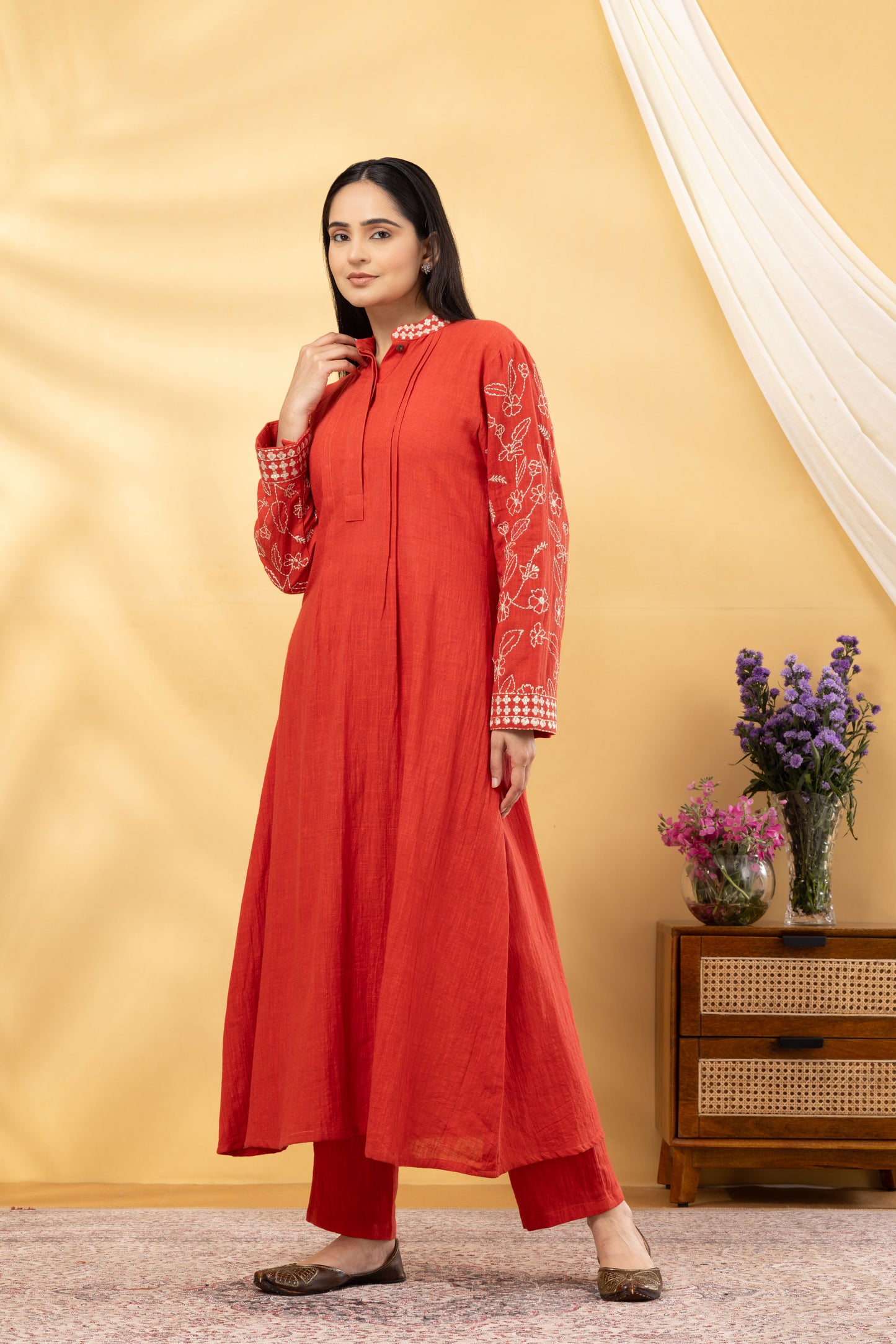 Saadgi Burnt Brick Embroidered Kurta Set