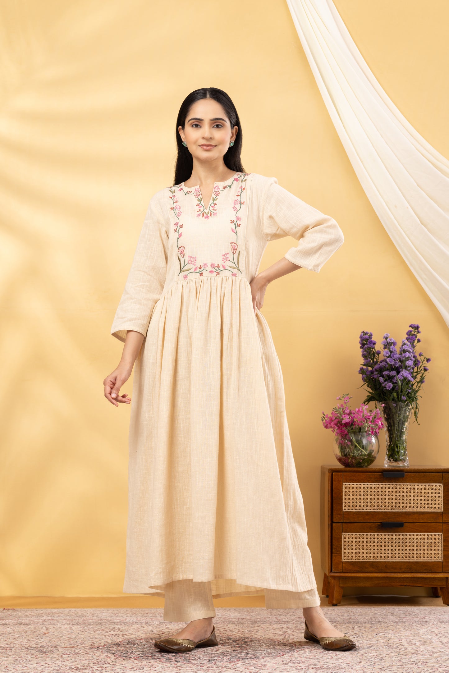 Saadgi Oat White Embroidered Kurta Set