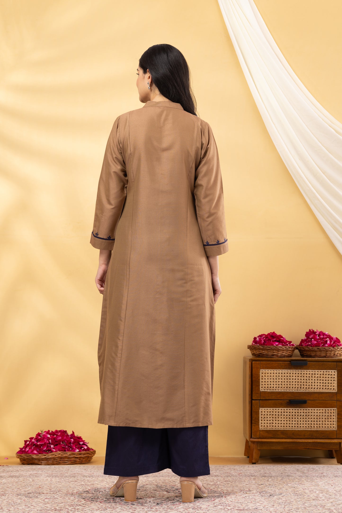 Saadgi Warm Copper and Navy Kurta Set