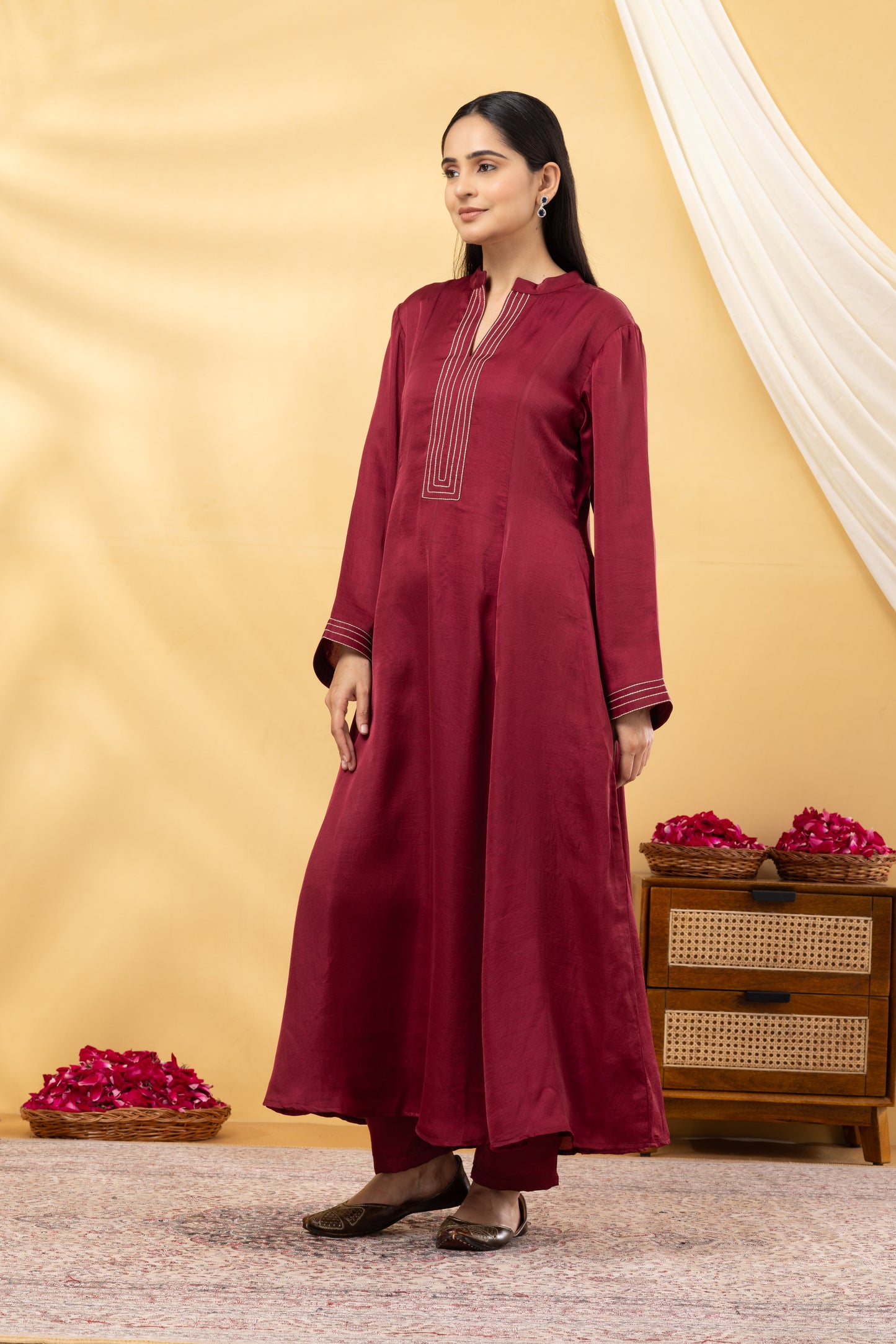 Saadgi Deep Crimson Kalidar Kurta Set