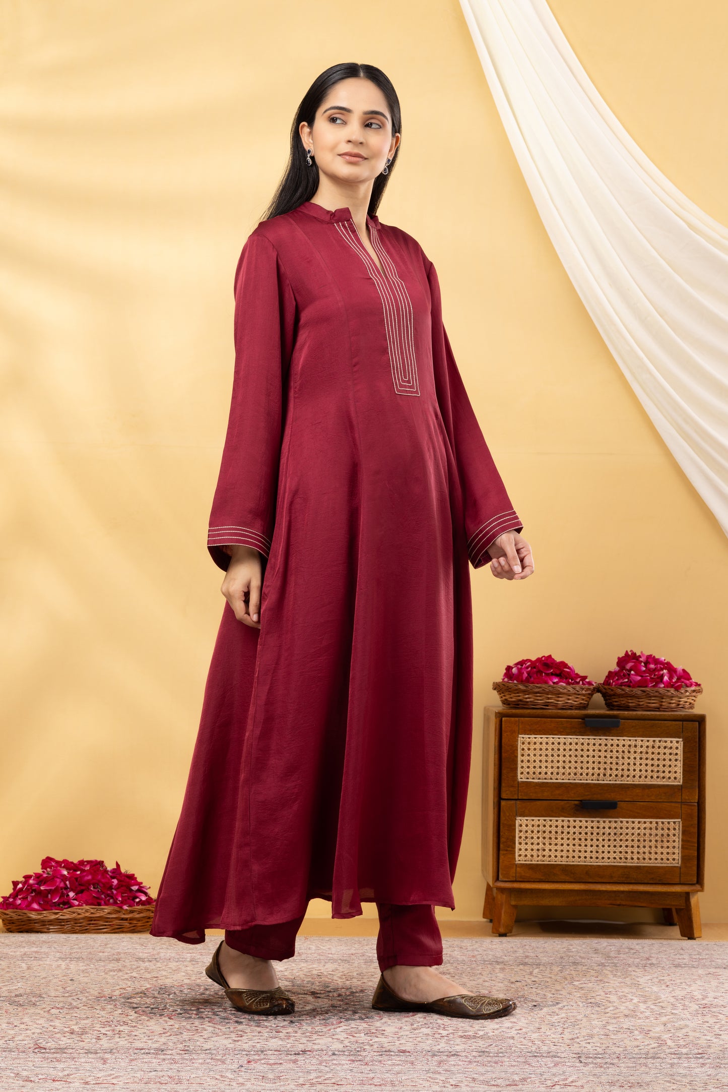 Saadgi Deep Crimson Kalidar Kurta Set