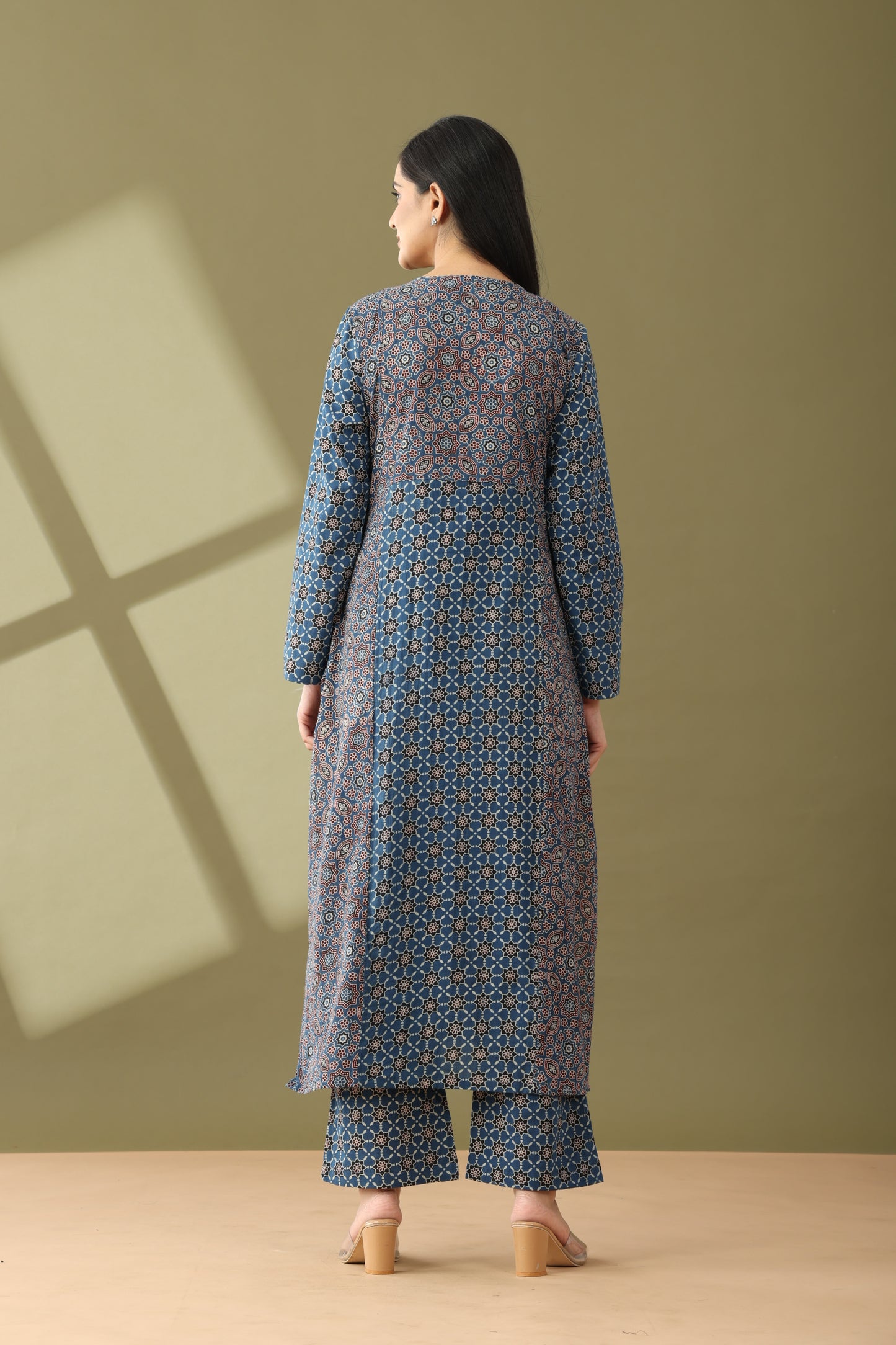 Utsaah Prussian blue ajrakh kurta set