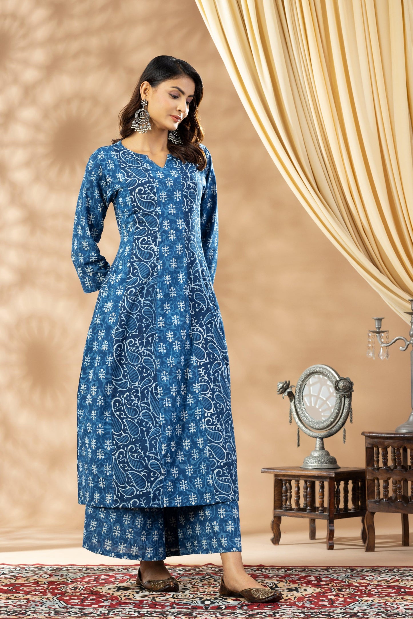 Umang Indigo Kalidar Dabu Kurta Set