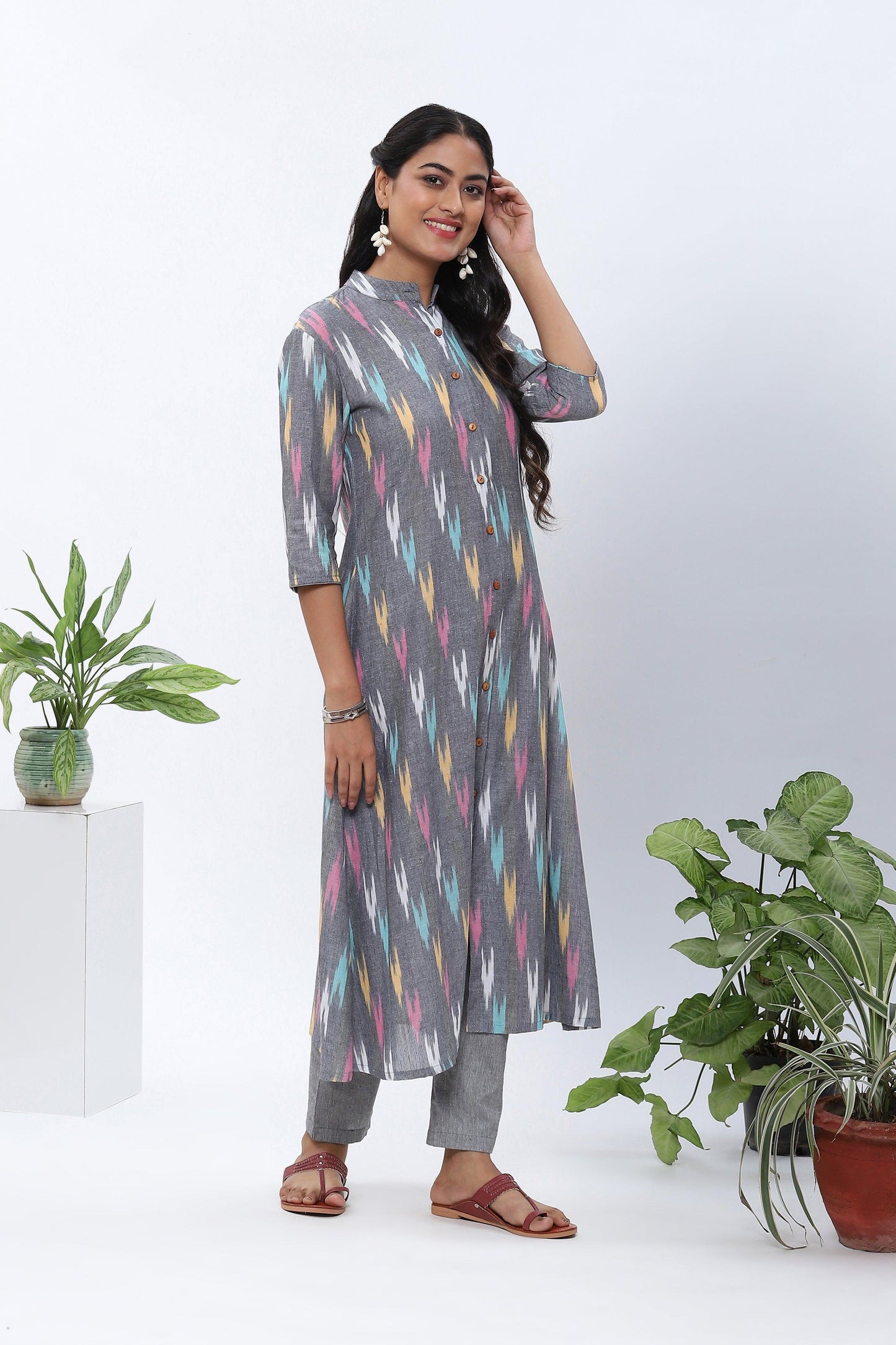 Shravani Grey Ikkat Kurta Set