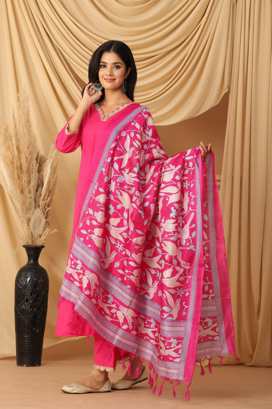 Harsingaar Fuschia Lace Kurta Set with Printed Dupatta