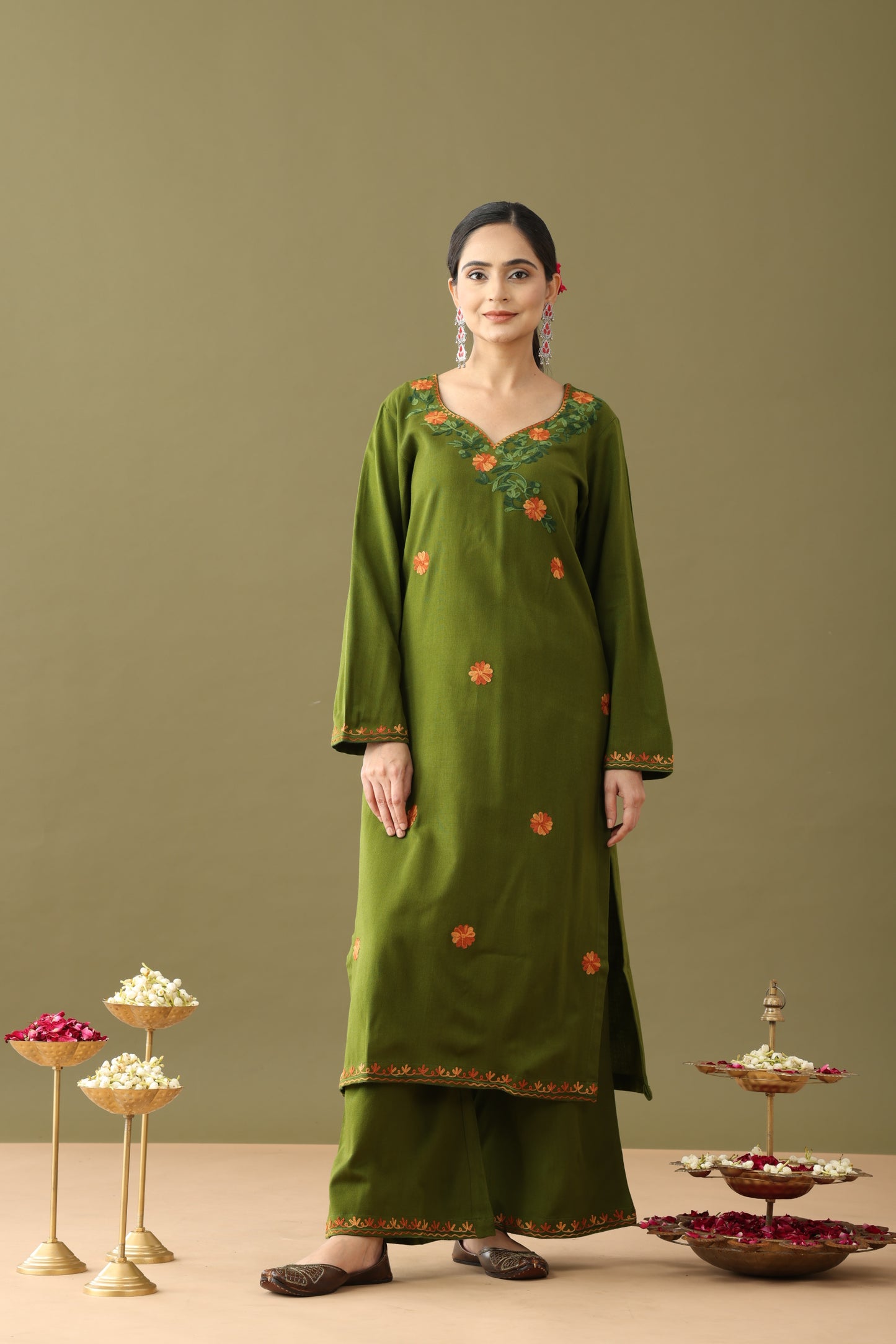 Utsaah Pea Green Aari Embroidery Kurta Set