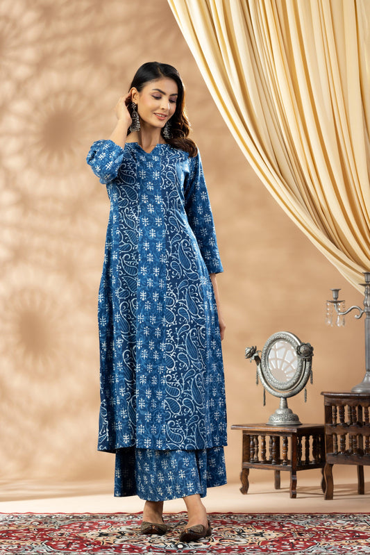 Umang  Indigo Kalidar Dabu Kurta Set