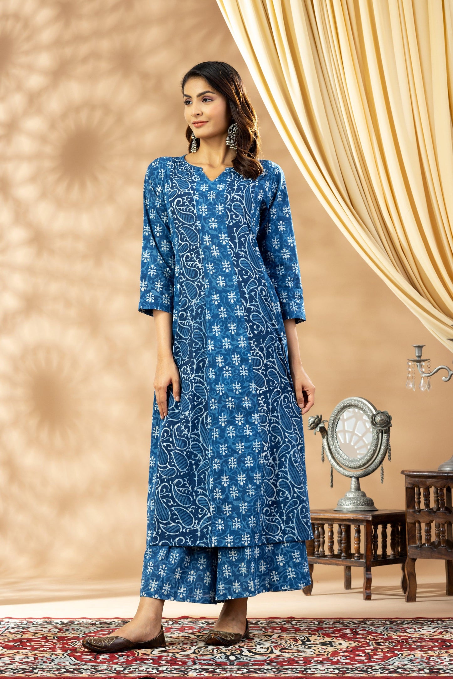 Umang  Indigo Kalidar Dabu Kurta Set