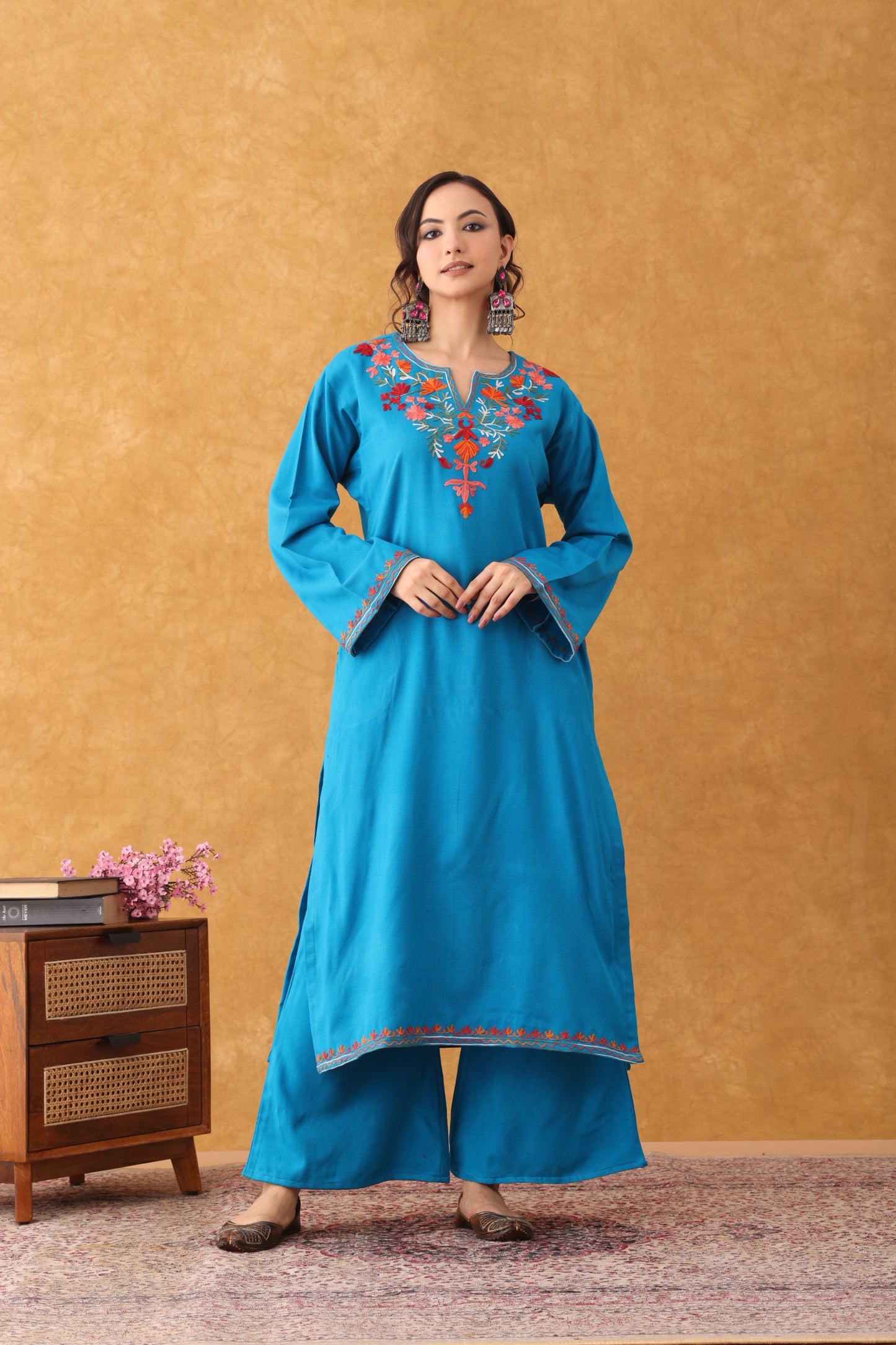 Noor Phirozi Multi Embroidered Phiran Set