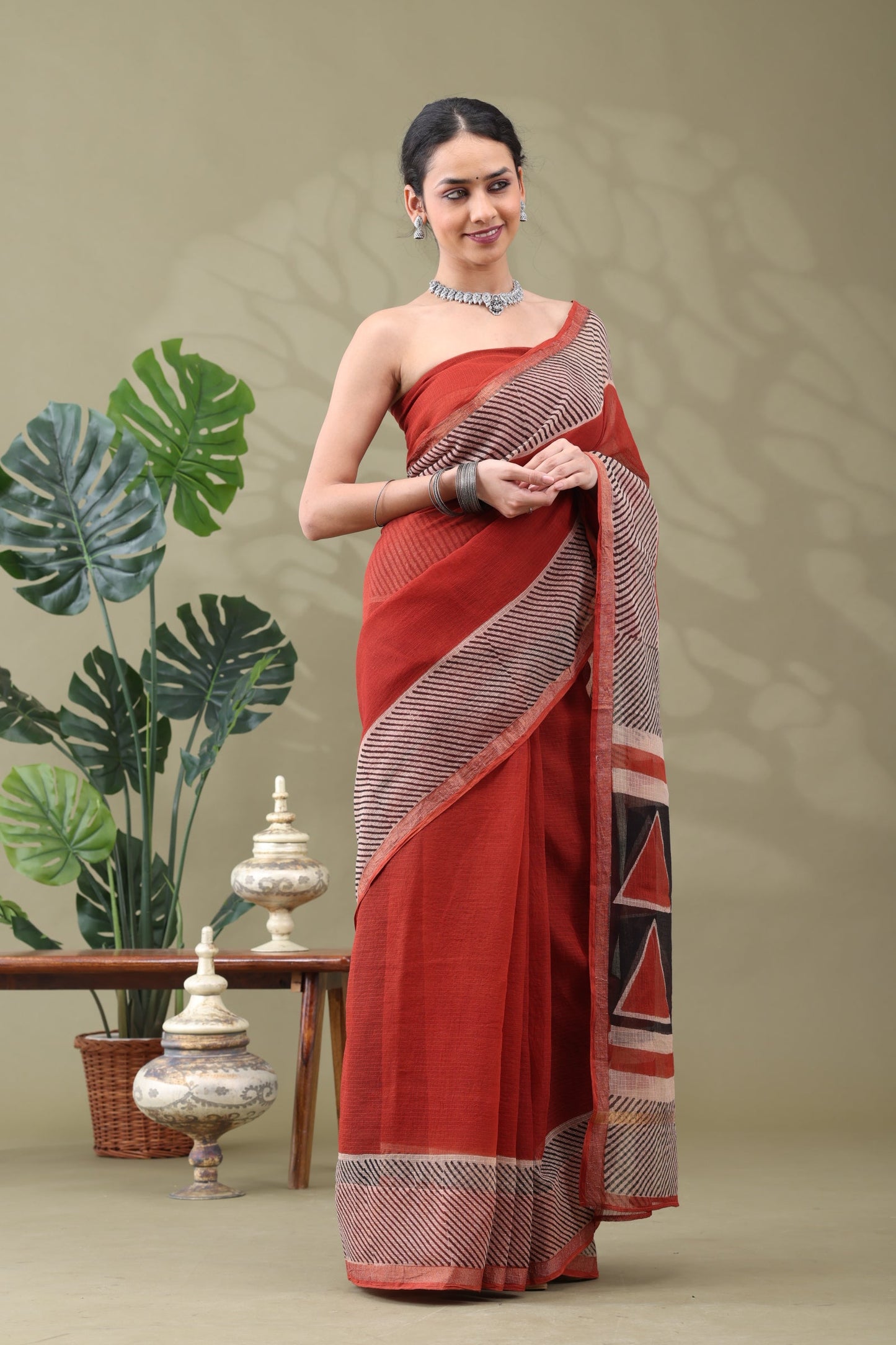 Navya Rust Striped Border Cotton Kotta Doriya Saree.
