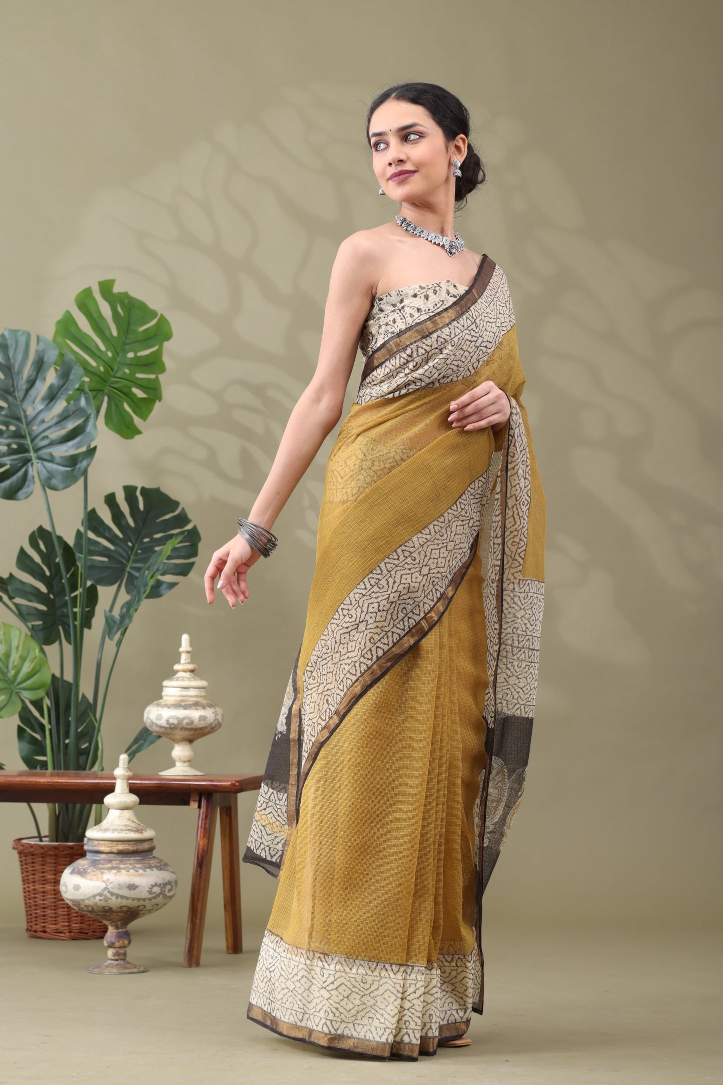 Navya Gold Yellow Geometric Border Cotton Kotta Doriya Saree.