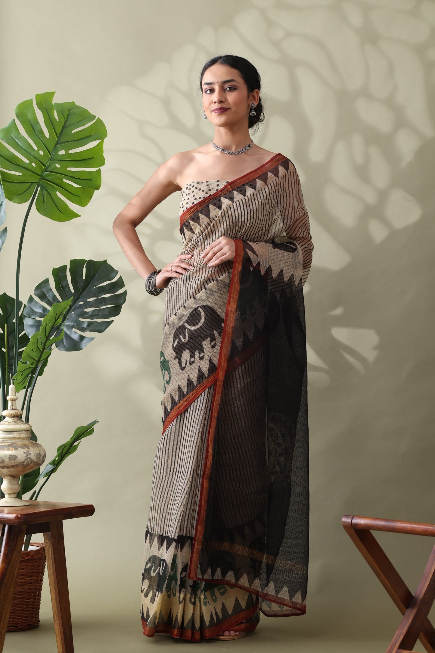 Navya Beige striped Elephant Border Cotton Kotta Doriya Saree.