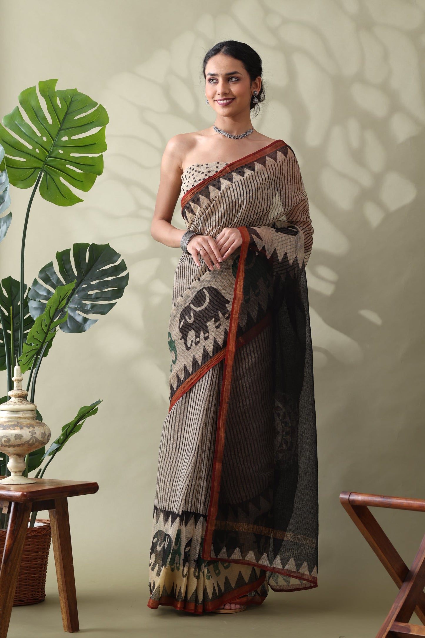 Navya Beige striped Elephant Border Cotton Kotta Doriya Saree.