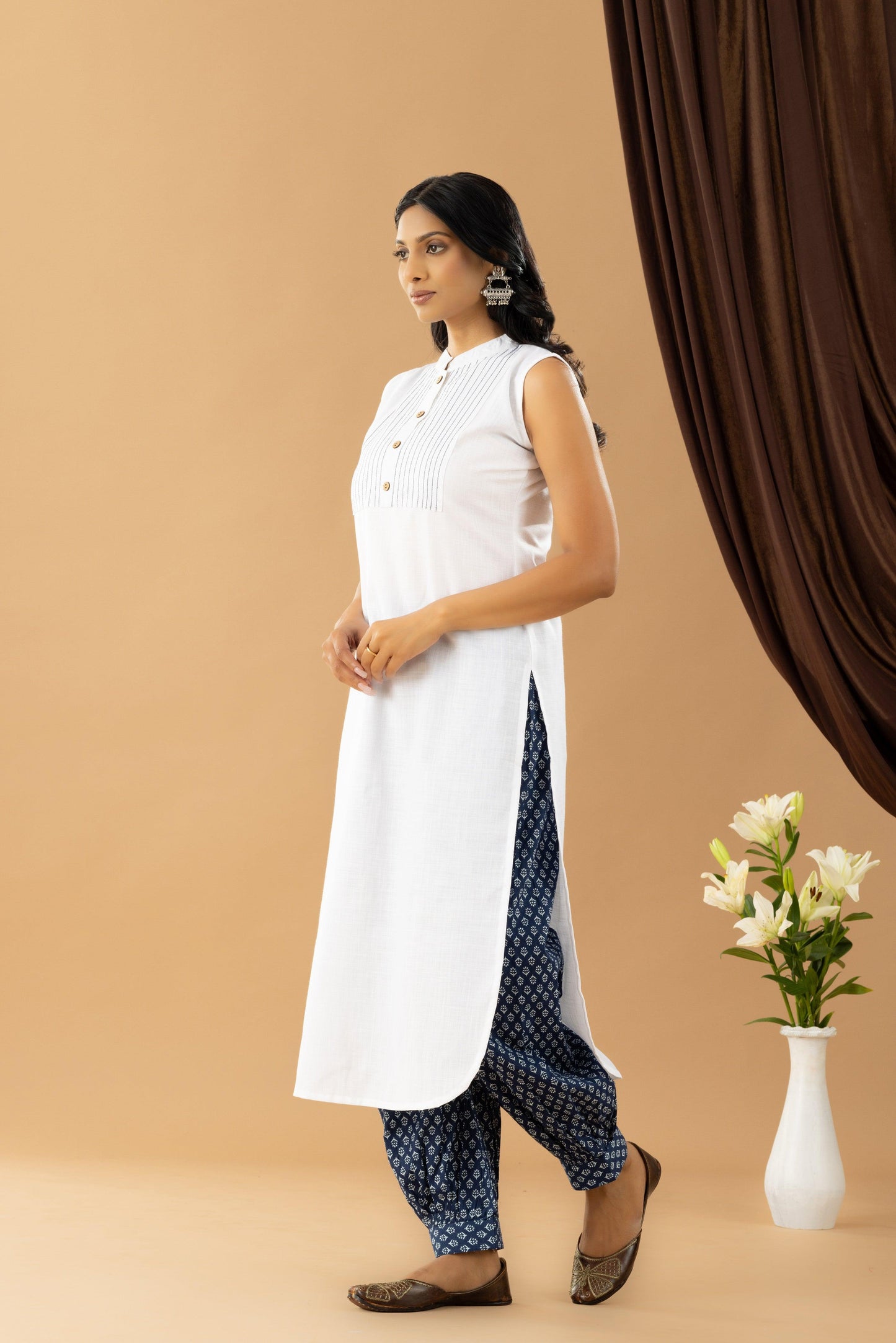 Bahaar White Midnight Blue Kurta Set