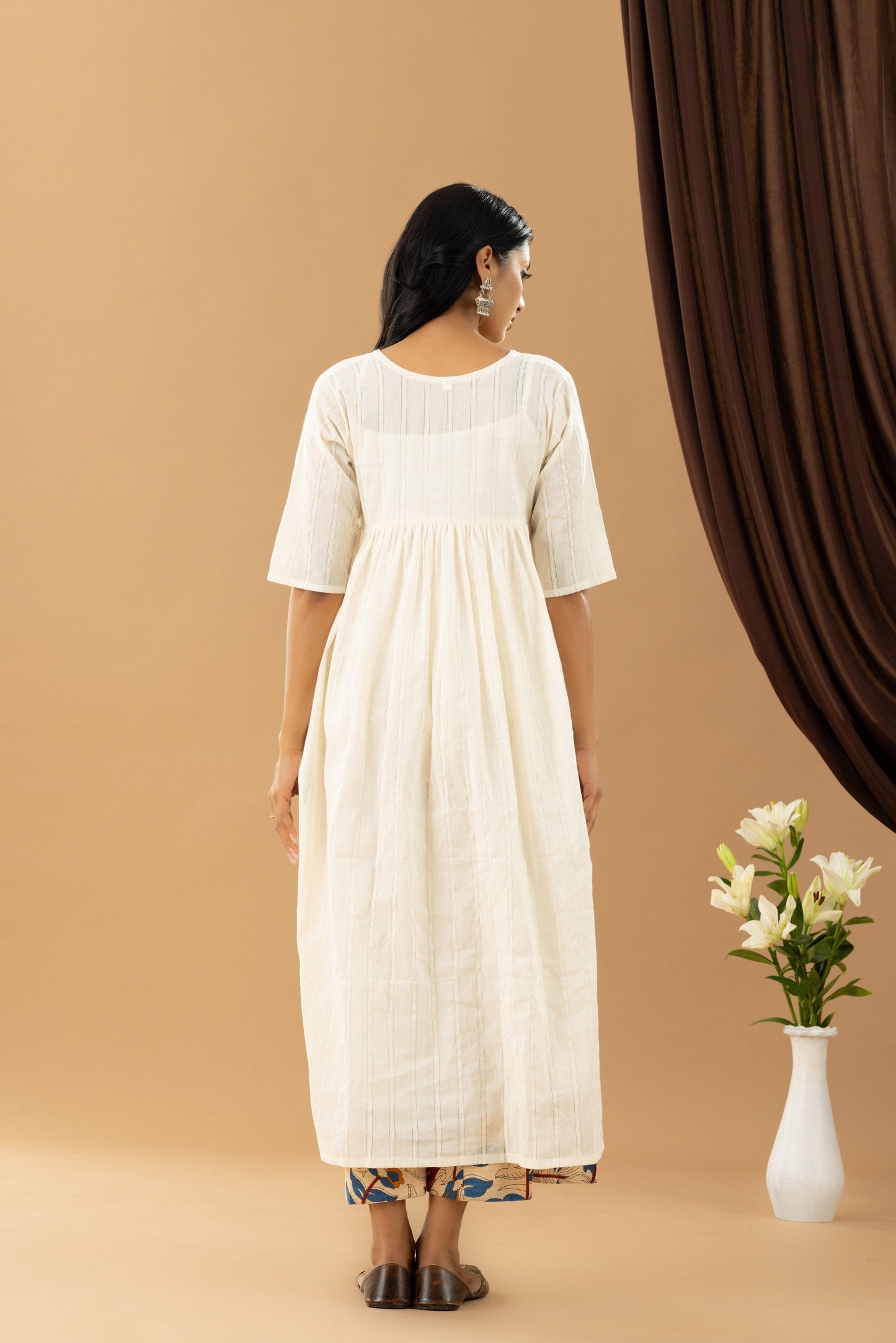 Bahaar Flour White Kurta Set