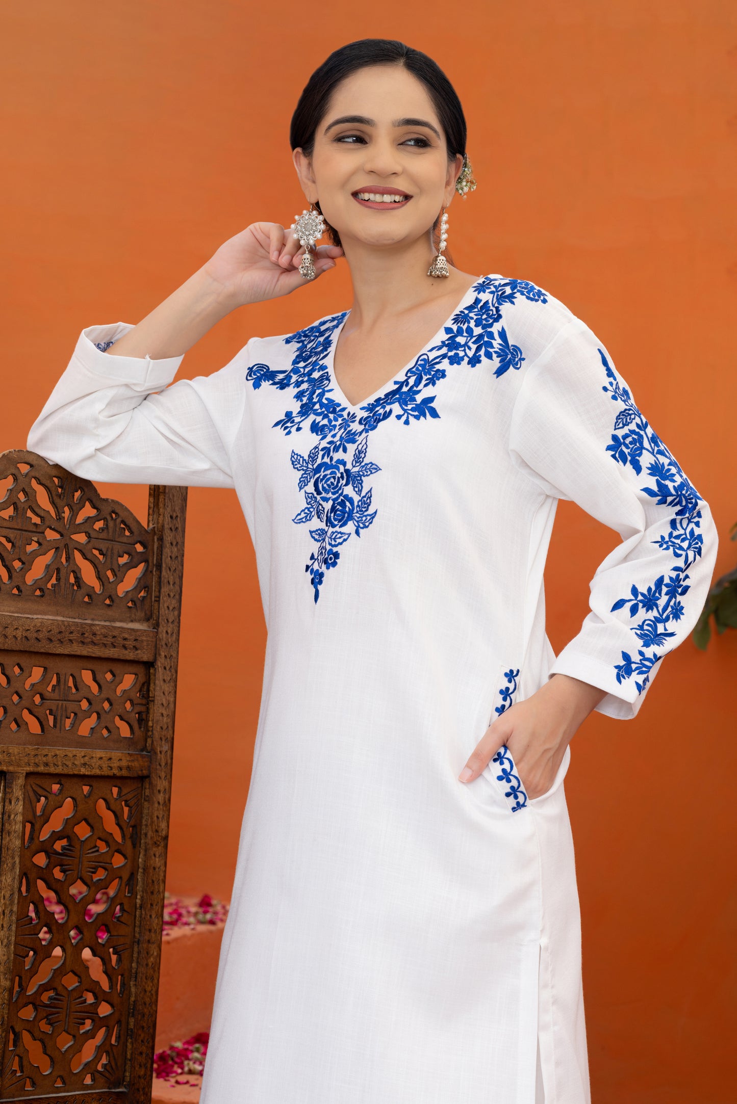 Jugni White Indigo Embroidered Phiran Set