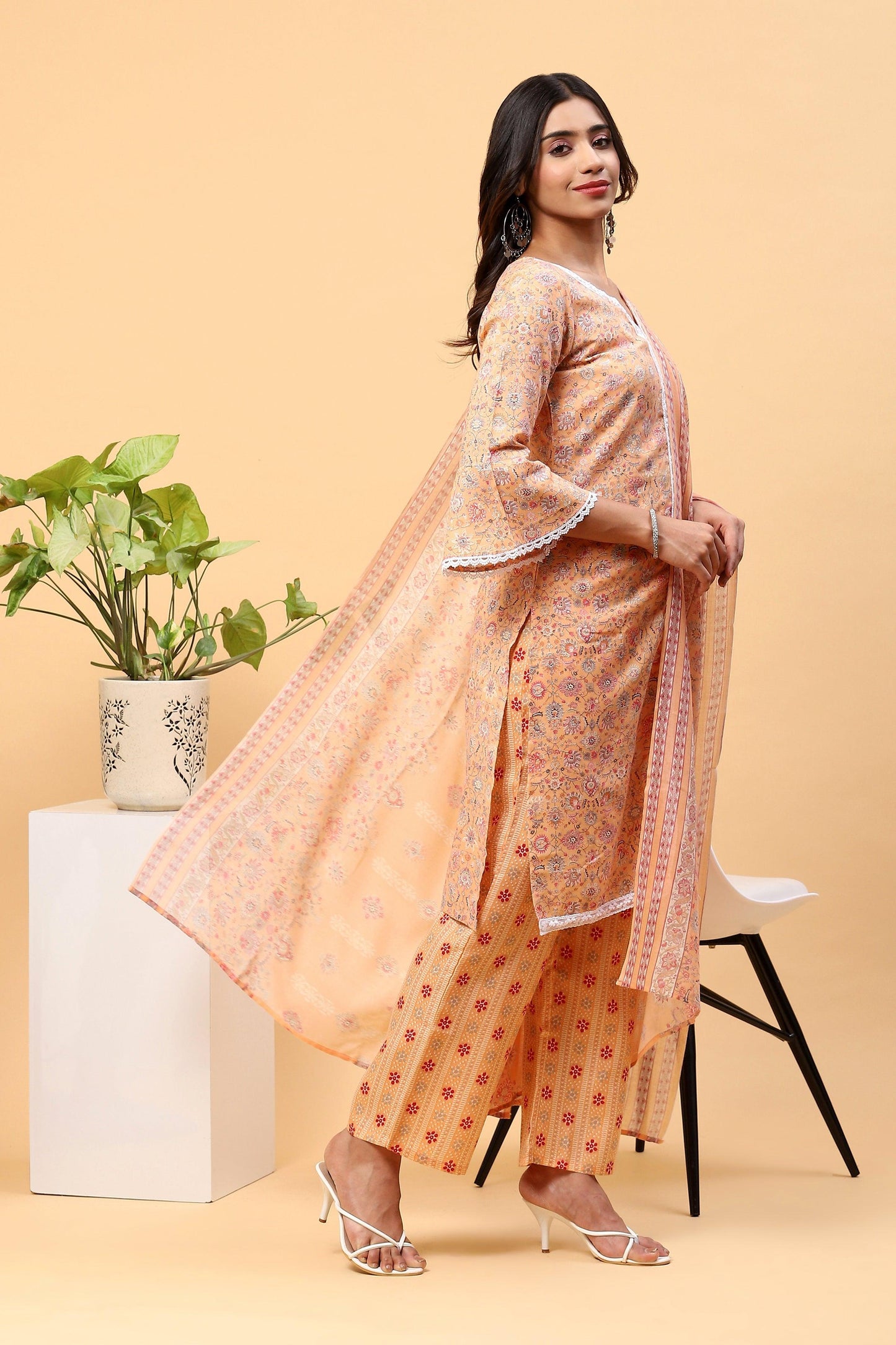 Pihu California Peach Floral Kurta Set