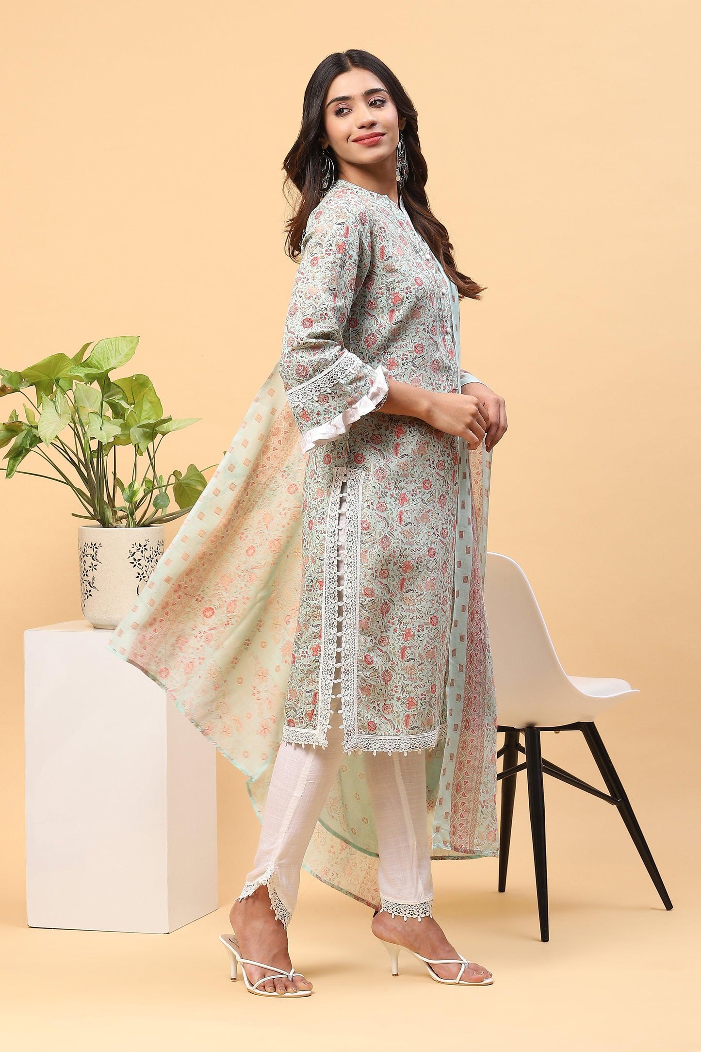 Pihu Sea Green Floral Kurta Set